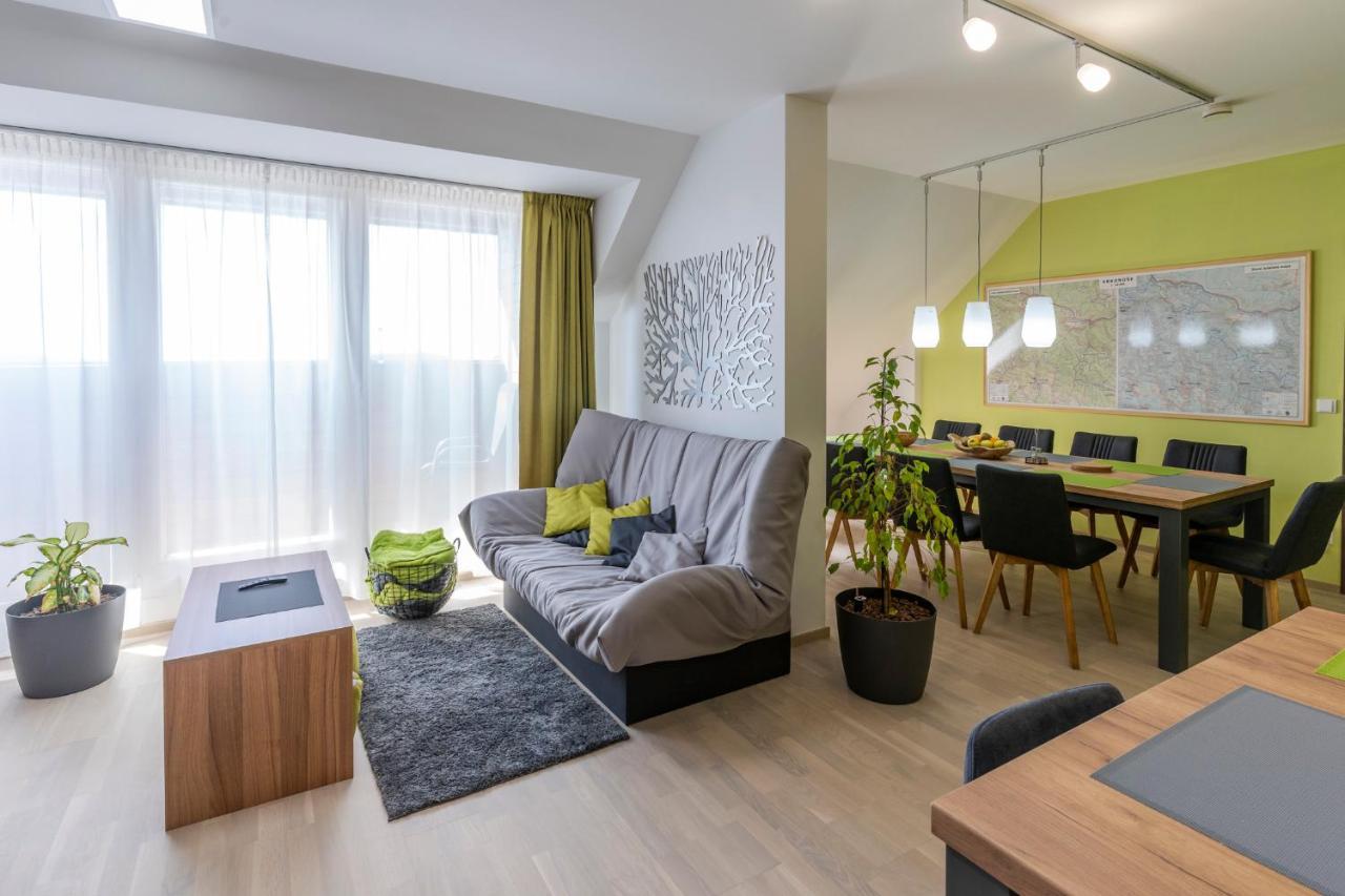 Apartman Horni Misecky - Luxusni Ubytovani Pro Dve Rodiny S Detmi Kültér fotó